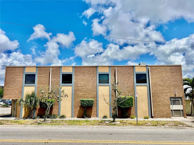 1253 PARK ST photo