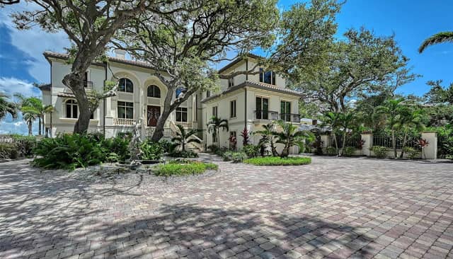 1216 N CASEY KEY RD photo