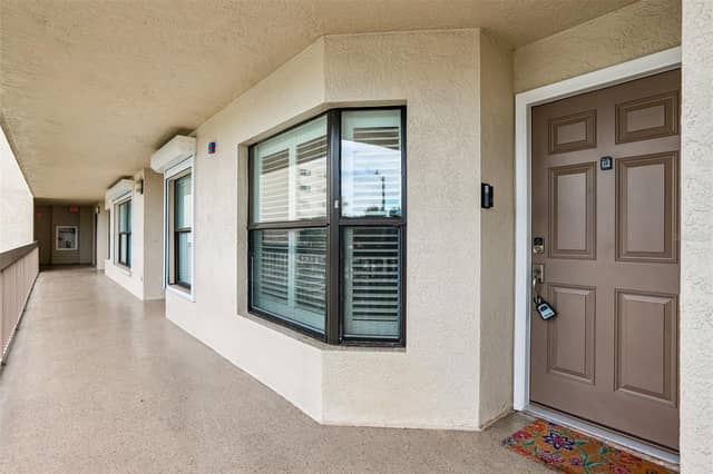 1332 PASADENA AVE S #207 photo