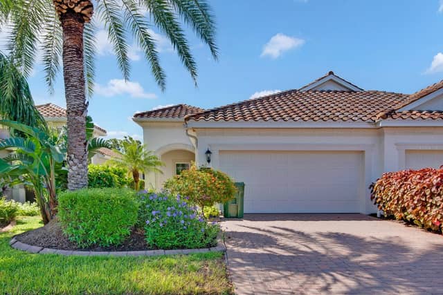 6905 VISTA BELLA DR photo