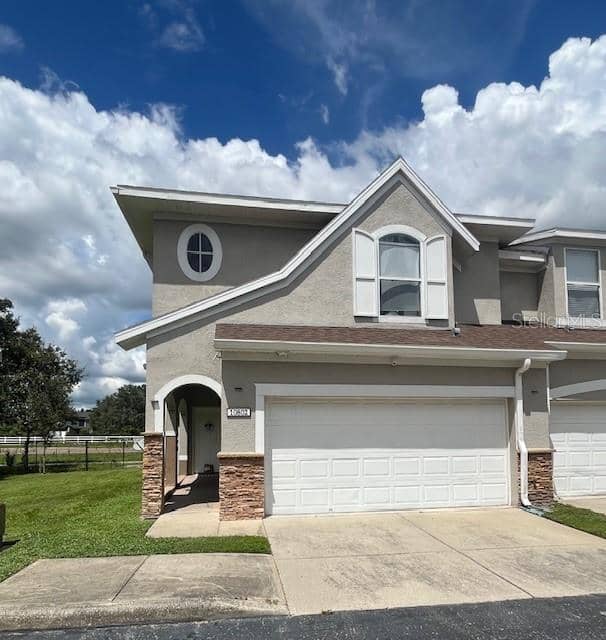 10802 CELTIC WOODS AVE photo