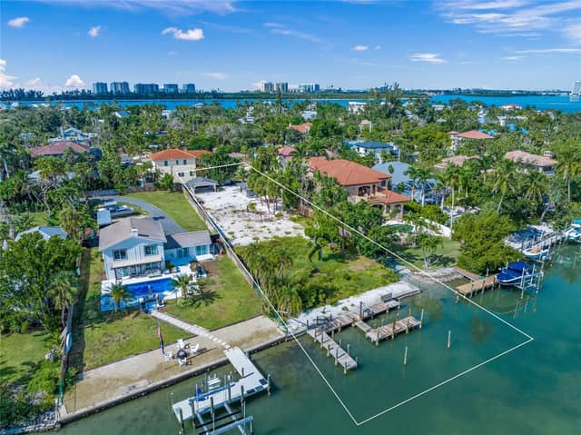 3601 WHITE LN photo
