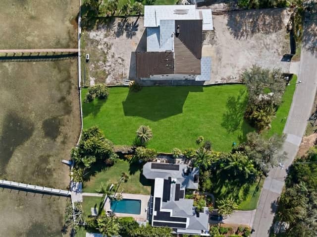 6100 BAHAMA SHORES DR S photo