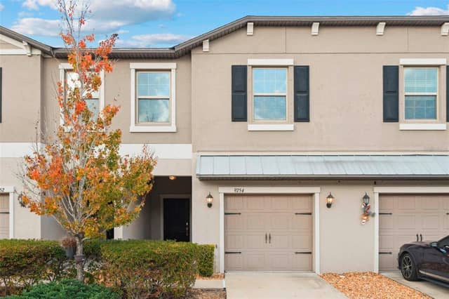9754 PEMBROOKE PINES photo