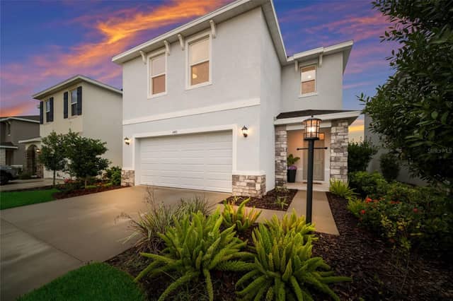 3471 HILLTOP CIR photo