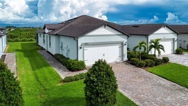 10641 SPRING TIDE WAY photo