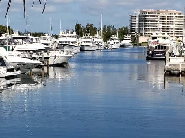 2800 HARBOURSIDE DRIVE DR #M-10 photo