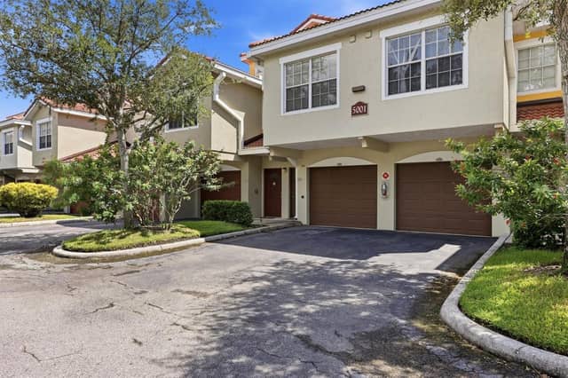 5001 BARALDI CIR #22-209 photo