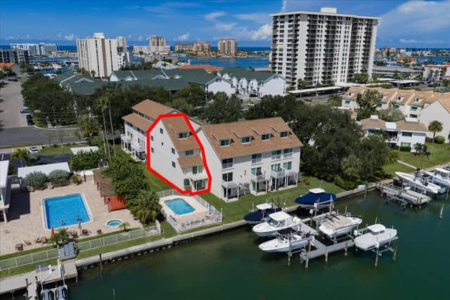 301 ISLAND WAY #E photo