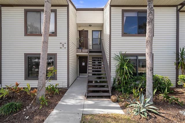 314 MOORINGS COVE DR photo