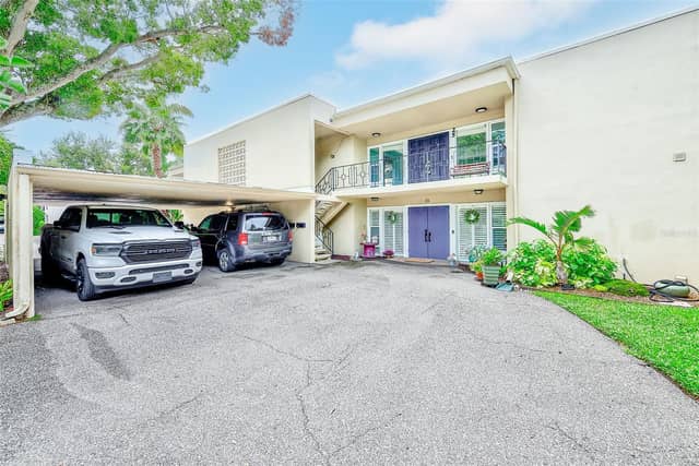 25 COUNTRY CLUB DR photo