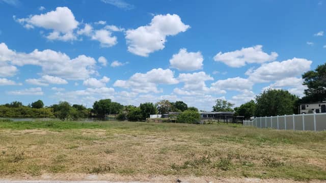 Home photo