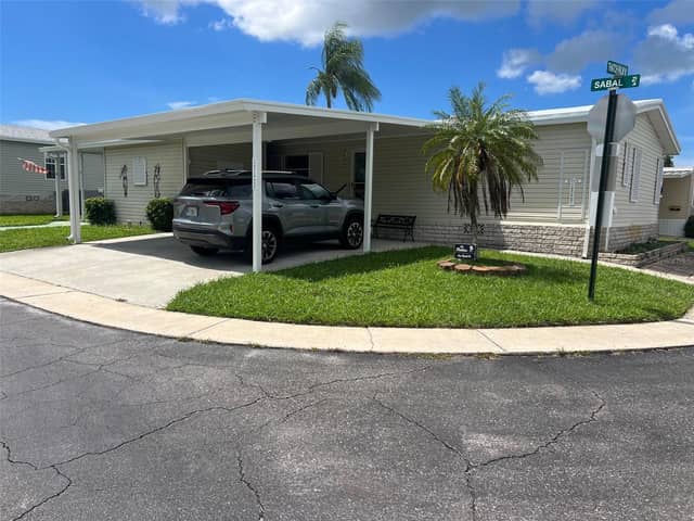 1 THATCH PALM ST W photo