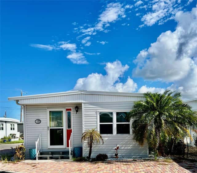 143 S PORT DR photo