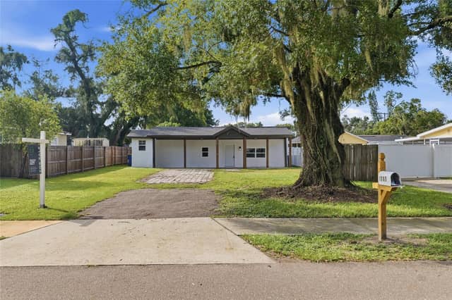 1707 E FRIERSON AVE photo