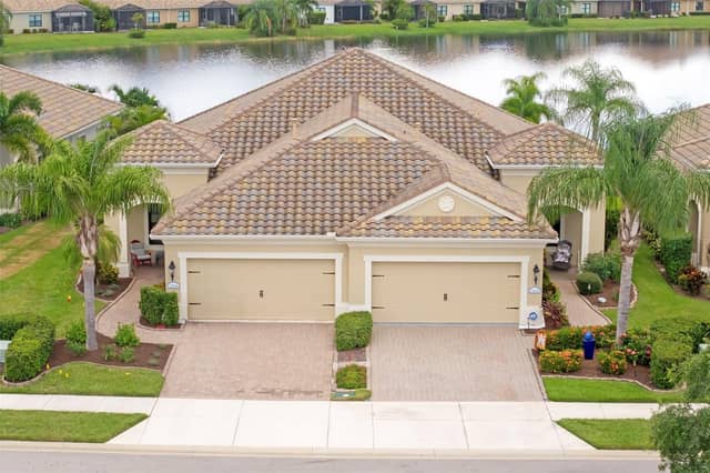 21620 AVON PARK CT photo