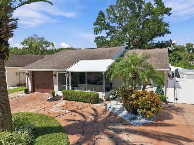 16012 SADDLESTRING DR photo