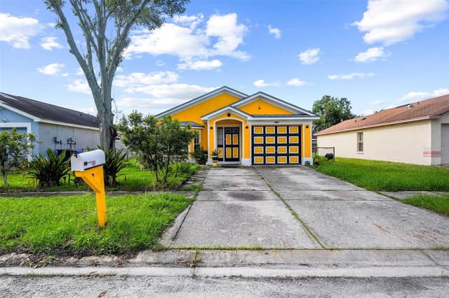 8106 RIVERBOAT DR photo