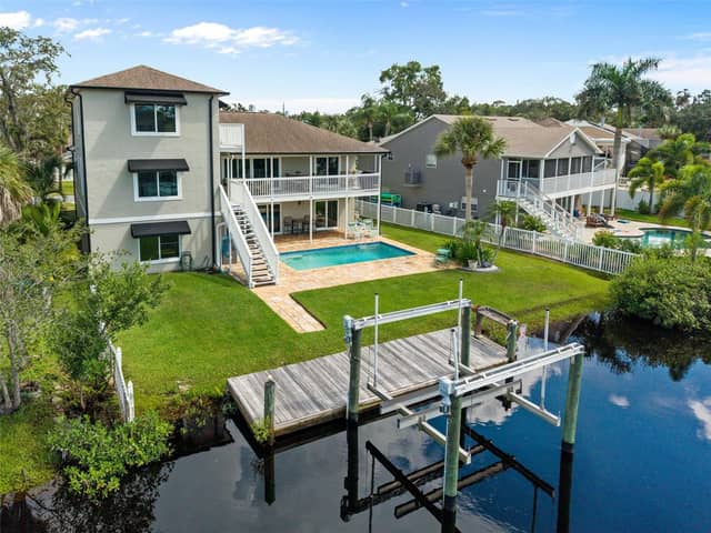 5517 TROPIC DR photo