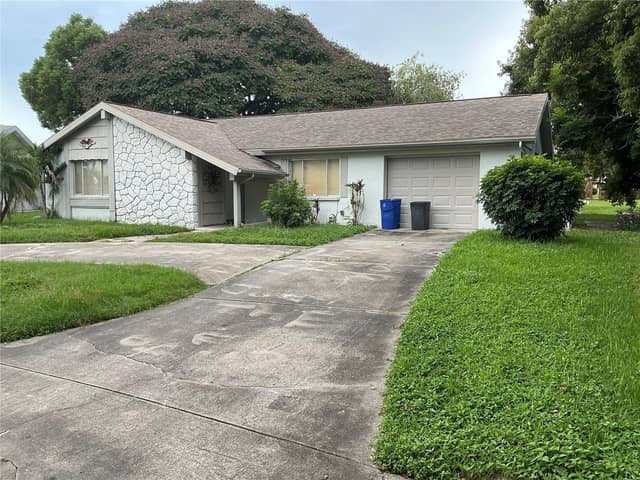 3900 EDGEMONT DR photo
