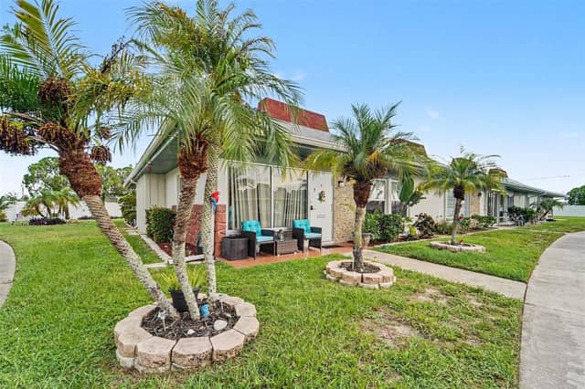 4333 TAHITIAN GARDENS CIR #A photo