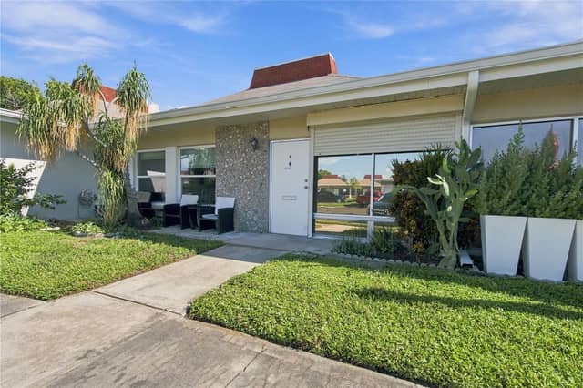 4359 TAHITIAN GARDENS CIR #B photo