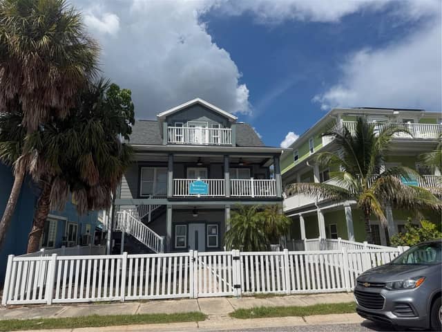 5433 ESSEX AVE S photo