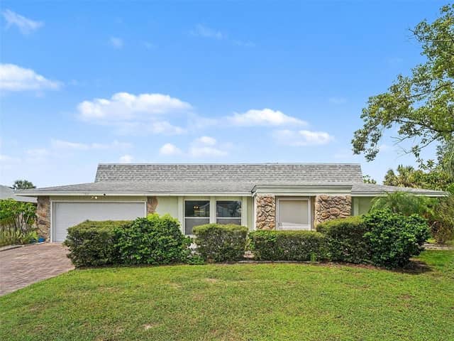 1513 NEW BEDFORD DR photo