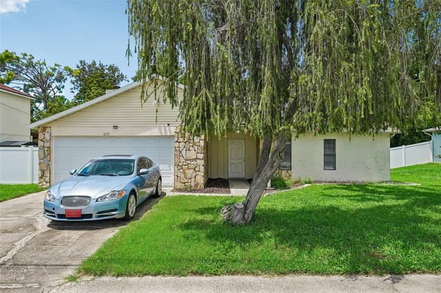 16139 VILLA DR photo