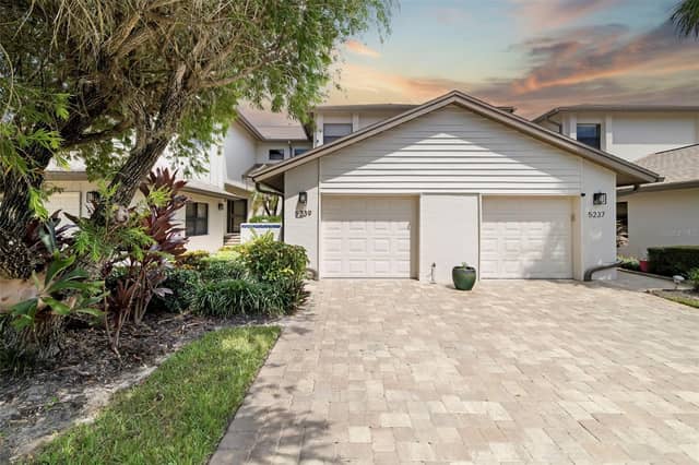 5239 HERON WAY #102 photo