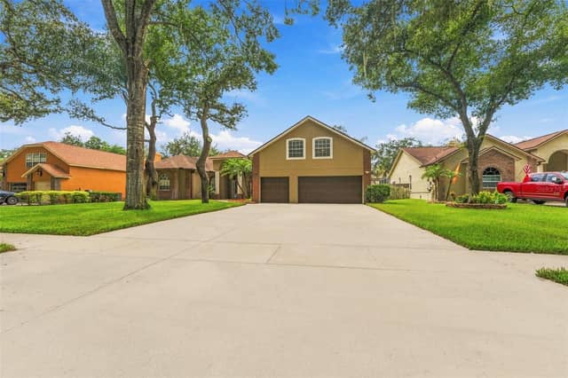 2561 REGAL RIVER RD photo