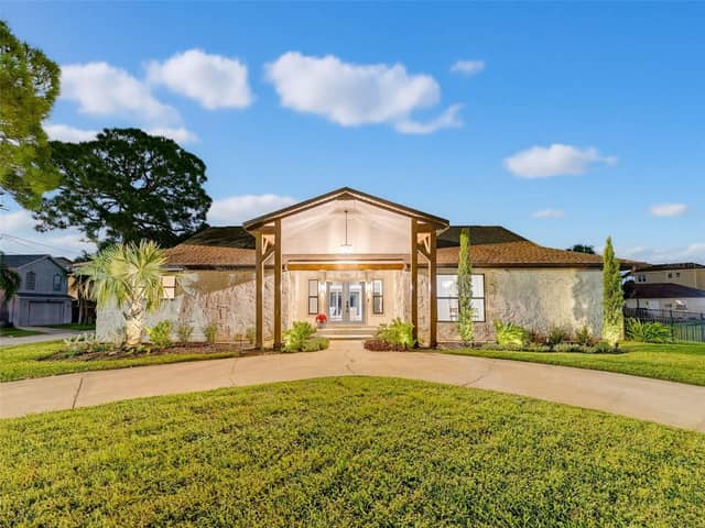 8136 BRIGHTON DRIVE photo