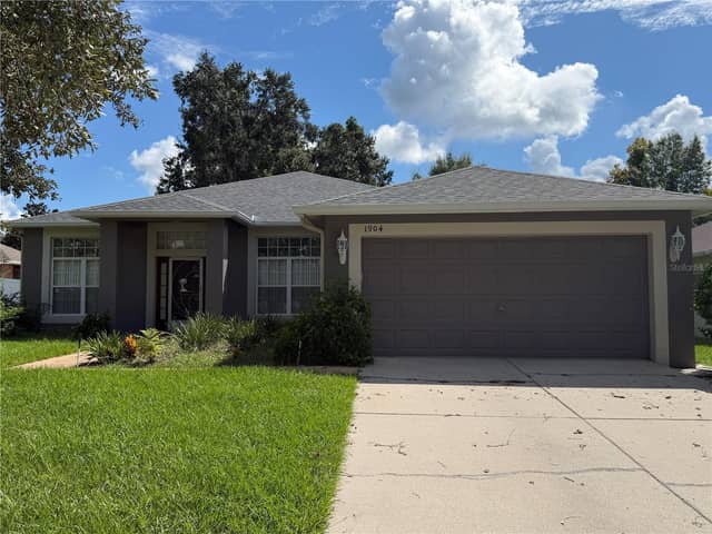 1904 SAMANTHA LN photo