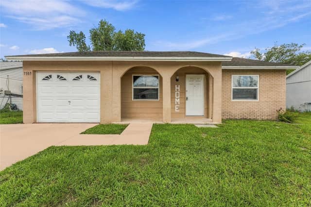 7303 RIVERBANK DR photo