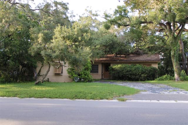 4417 W WATROUS AVE photo