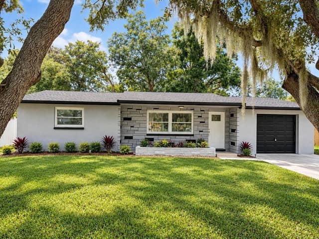 6220 MAPLEWOOD DR photo
