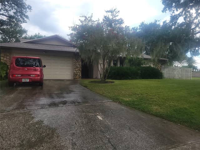 10209 BAY HILLS DR photo