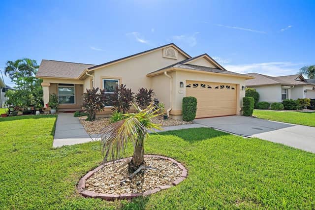 4759 RAINTREE STREET CIR E photo
