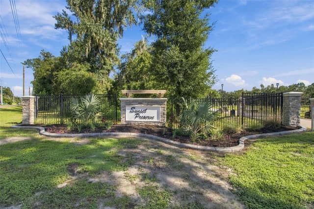 867 SUNSET LN photo