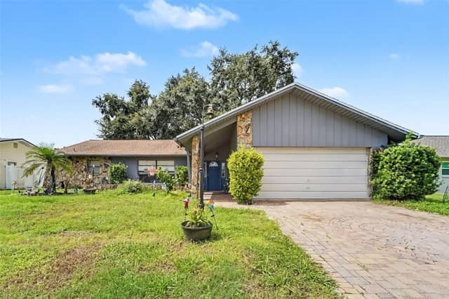 7606 WILLOW BROOK CT photo