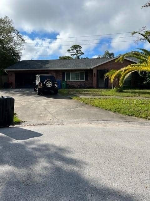 2090 SANDPIPER DR photo
