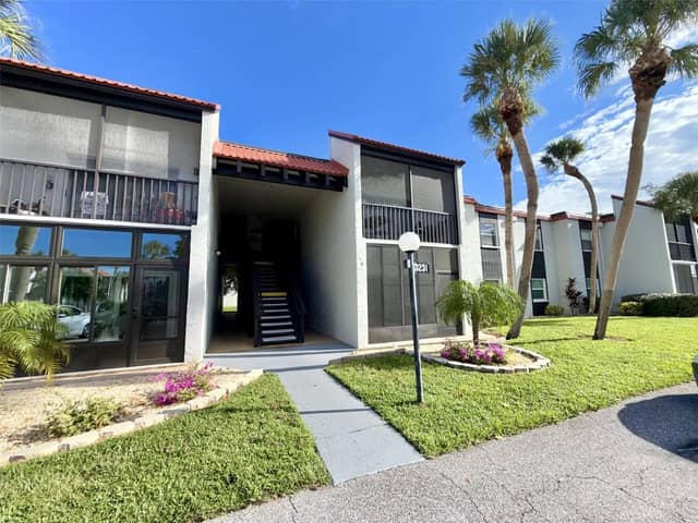 3231 BENEVA RD #101 photo