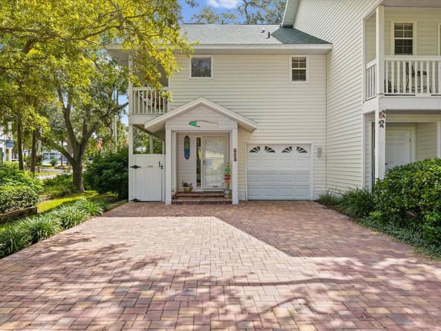 679 BROADWAY photo