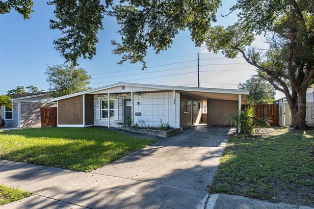 4403 GANDY CIR photo