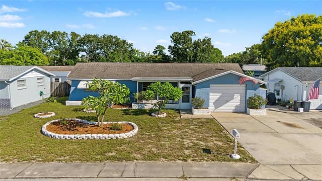 7805 SUE ELLEN DR photo