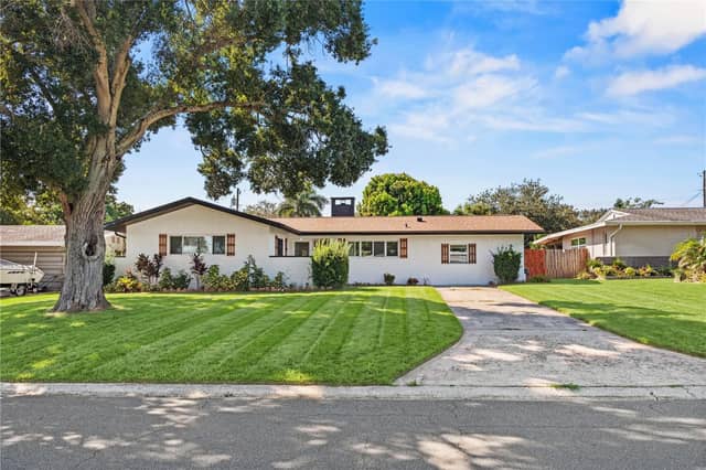 1711 PATLIN CIR S photo