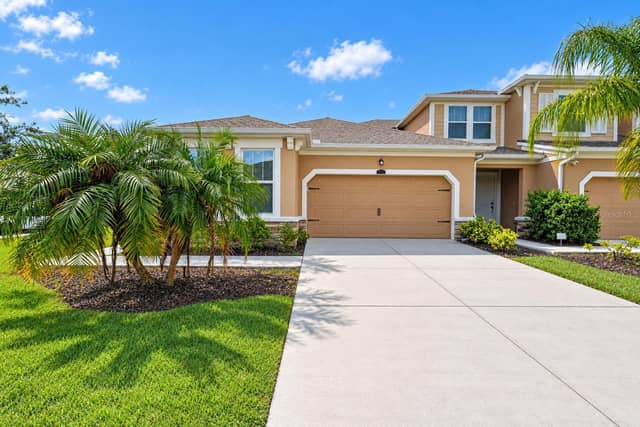 11511 ROLLING GREEN DR photo