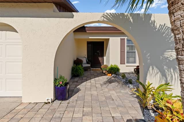 609 BRAMBLEWOOD LN #181 photo