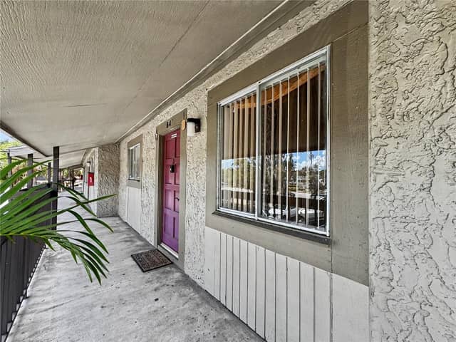 6328 NEWTOWN CIR #B4 photo