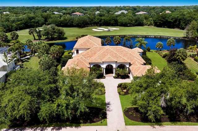 3809 FOUNDERS CLUB DR photo